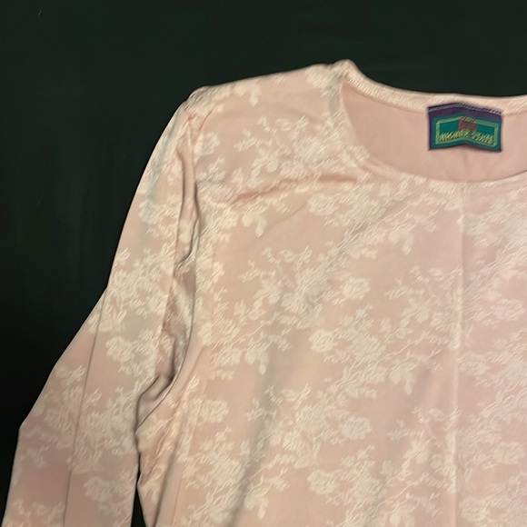 Higher Estate Pink Long Sleeve Blouse with rose print - Picture 3 of 6
